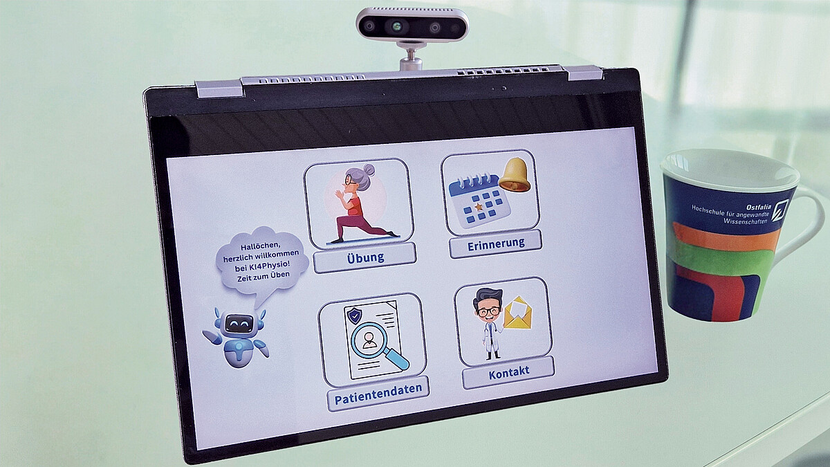 Die App KI4Physio zeigt die Grundfunktionen auf einem Tablet an: Übung, Erinnerung, Patientendaten und Kontakt.